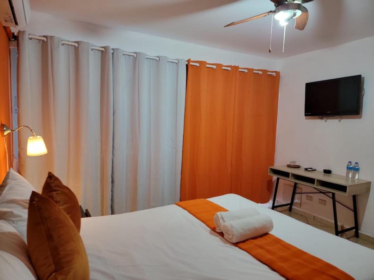 Hotel Sea Breeze Sosua Exterior photo